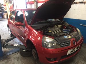 Aarons Autos Clio 172 Timing belt replacement