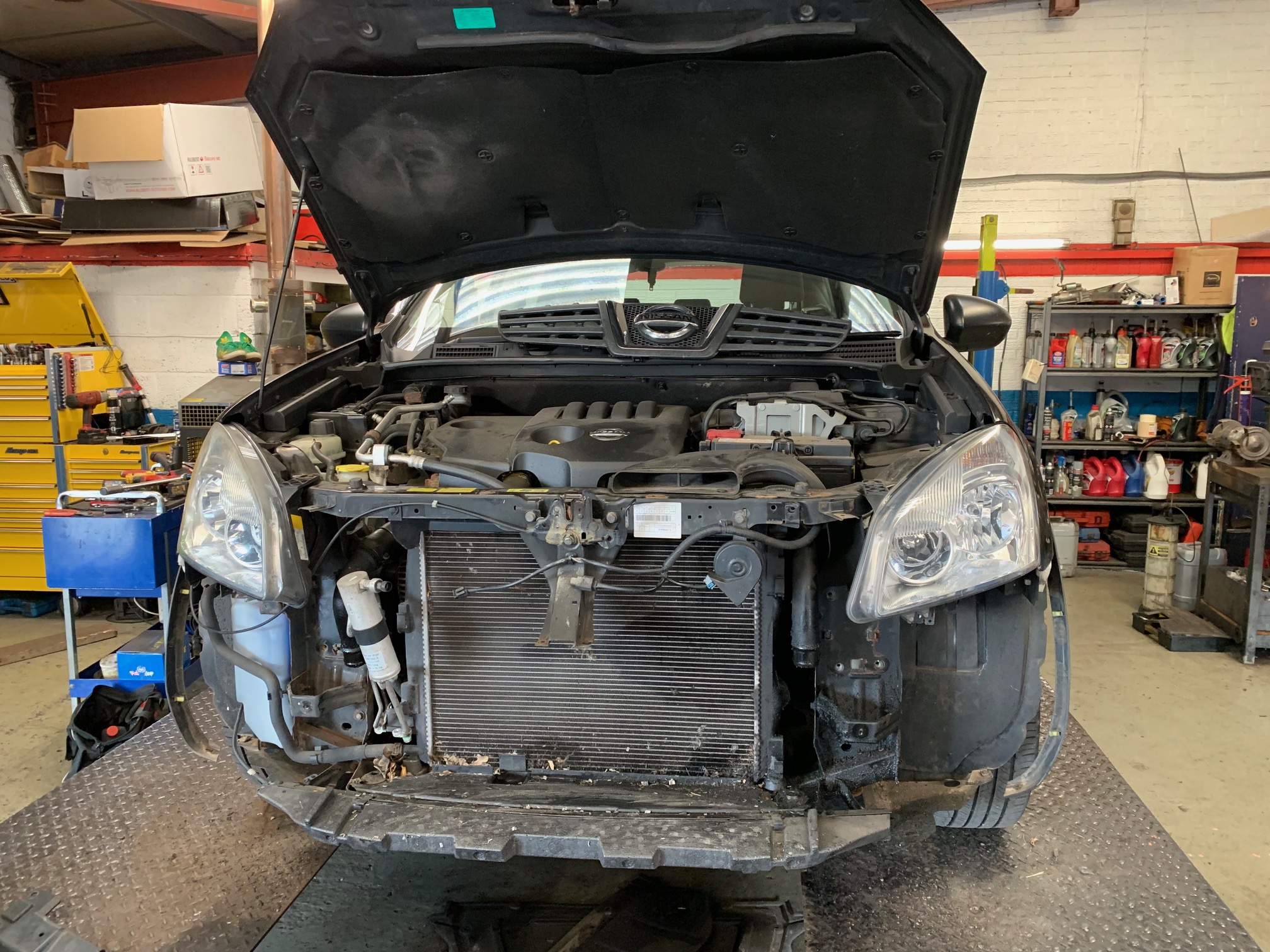 nissan qashqai air intake pipe broken