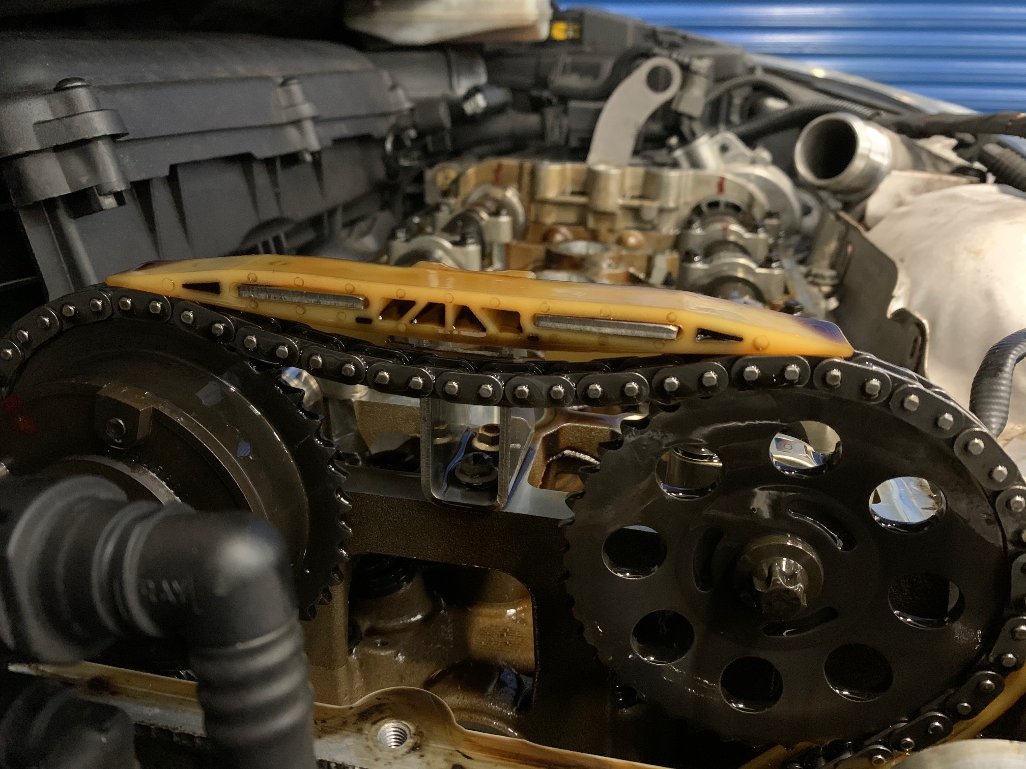 Peugeot RCZ 1.6 THP 2011 stretched timing chain P0016. Aarons Autos